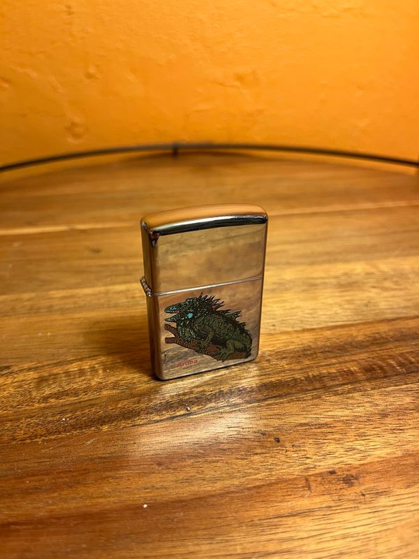 1997 Aruba Iguana Souvenir Sealed Unstruck Zippo Lighter