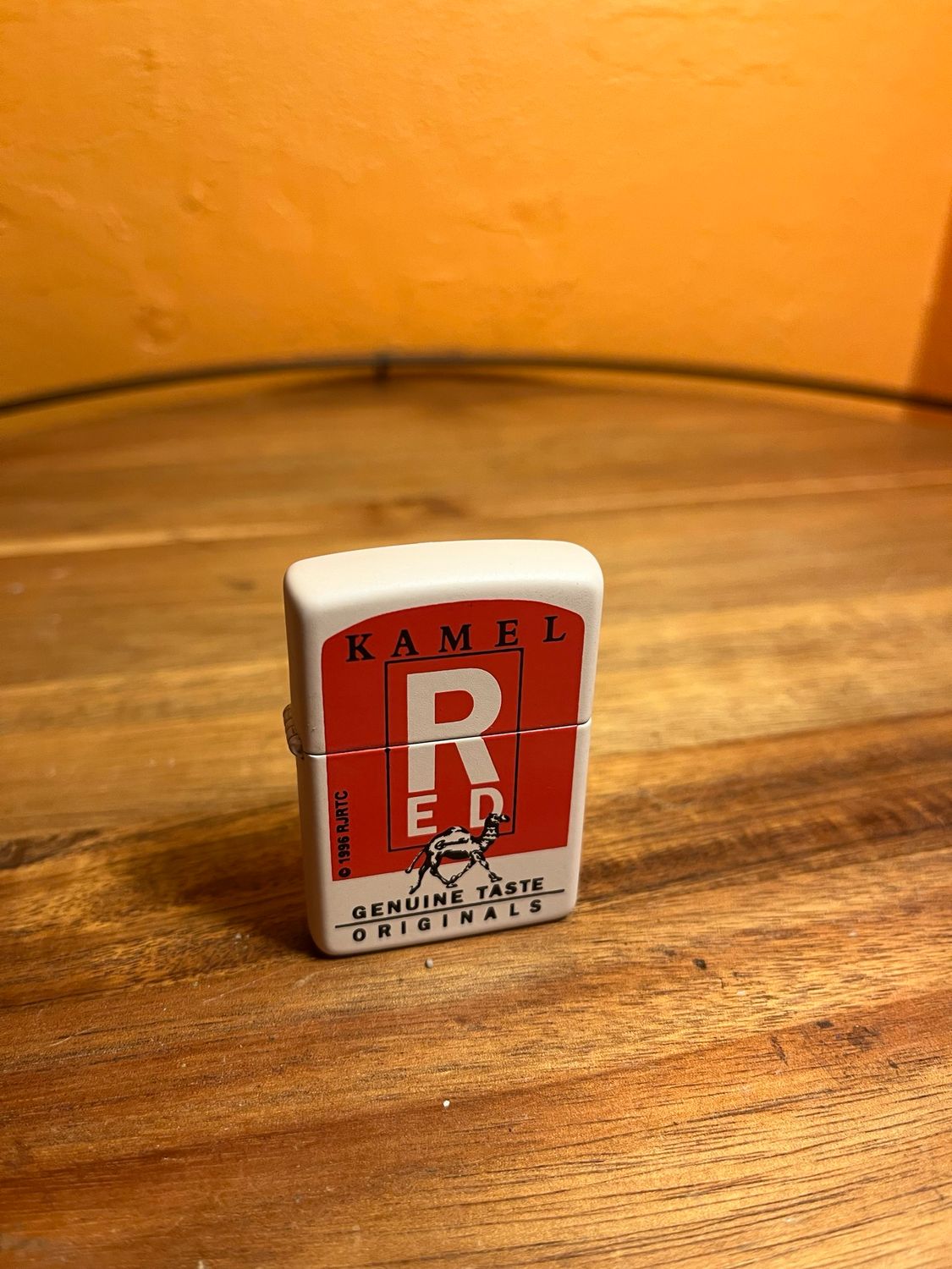 1995 Kamel Reds Sealed Unstruck Zippo Lighter