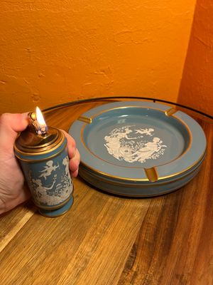 Classical Greek Couple With Cupid Italian Florentine Table Lighter Ashtray Set