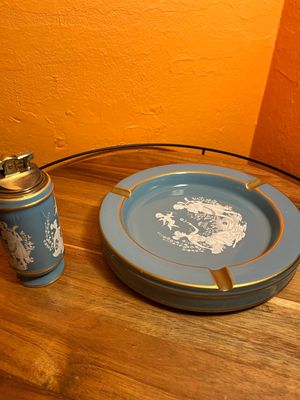 Classical Greek Couple With Cupid Italian Florentine Table Lighter Ashtray Set