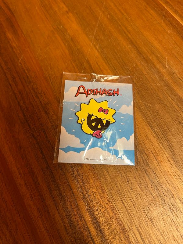 Adihash Maggie Simpson Pin
