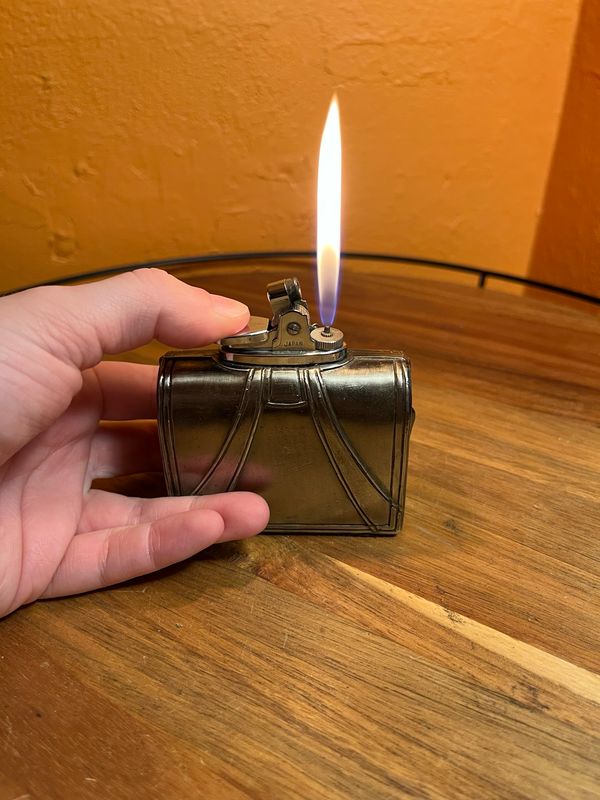 Briefcase Table Lighter
