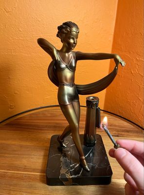 Early 20th Century Dancing Nymphet Possible Josef Lorenzo Austrian Striker Table Lighter