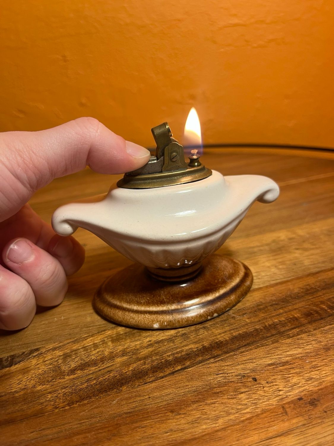 Ceramic Gondola Type Table Lighter