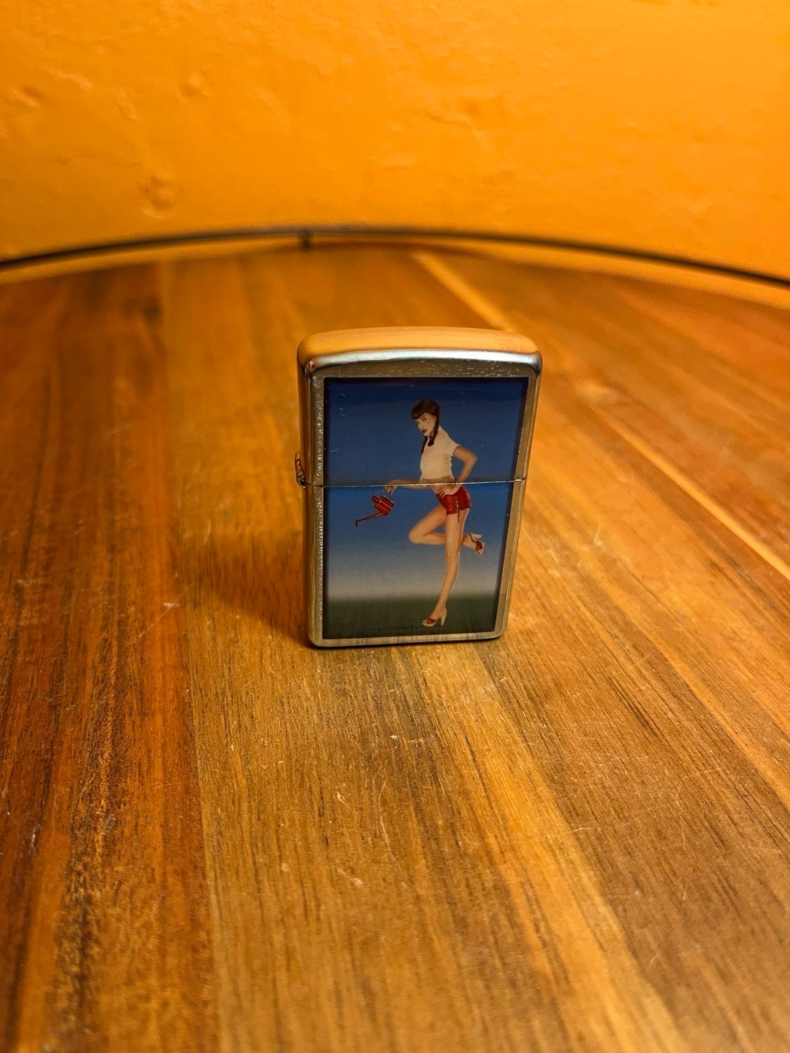 2003 Watering Can Pinup Sealed Unstruck Zippo Lighter