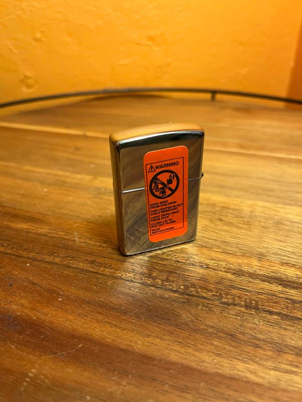 1997 Brickyard 400 Sealed Unstruck Zippo Lighter