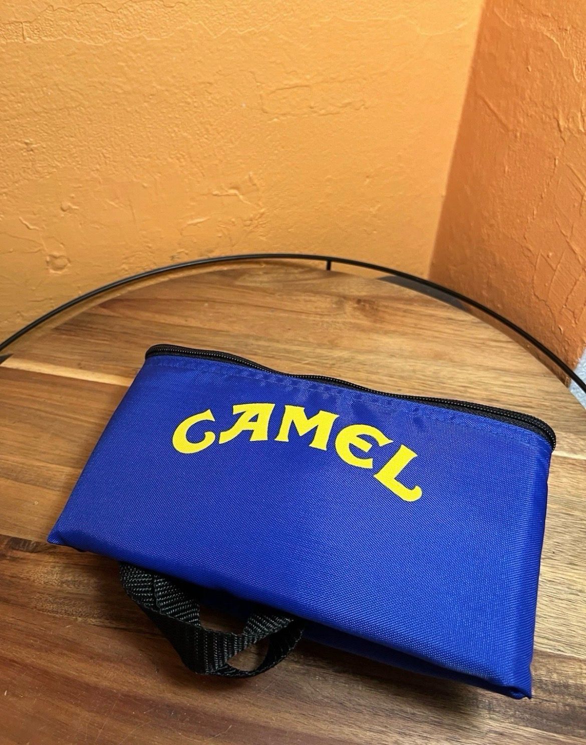 1990s Camel Smooth Character Billiards Cue Or Beer Can Carrying Case