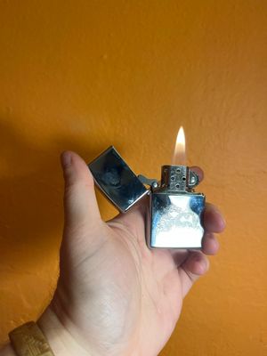 2002 Etched Chinese Loong Dragon Zippo Lighter