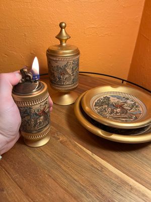 Noble Falcon Hunt Hand Made In Florence Italy Ceramic Smoking Set