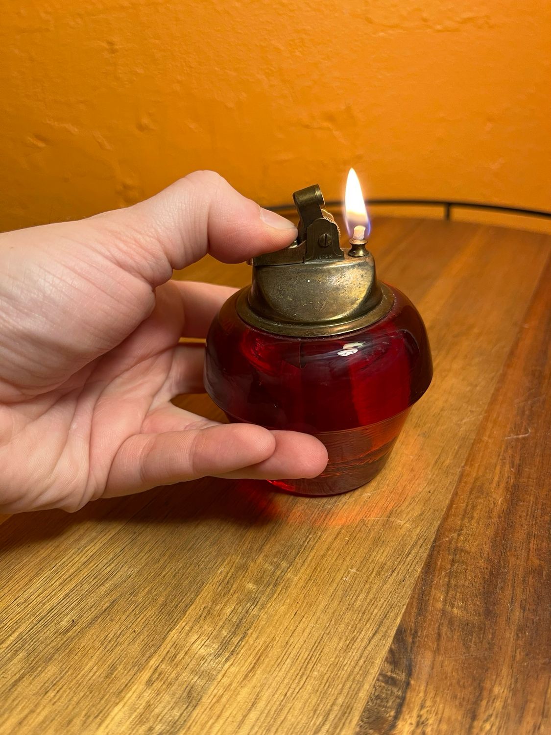 Red Glass Table Lighter