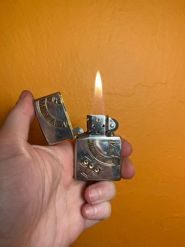 2007 Mars &amp; Venus Silver Plated Couples’ Set Zippo Lighters