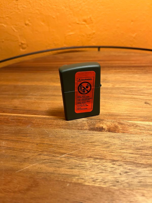 2000 Tread Lightly Jeep Sealed Unstruck Zippo Lighter