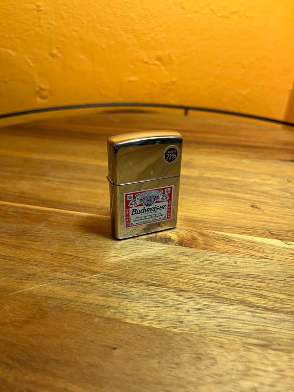 1997 Budweiser Sealed Unstruck Zippo Lighter