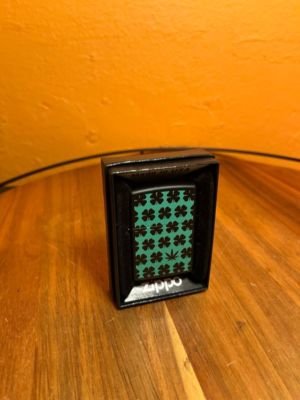 2018 Four Leaved Clover &amp; Pot Leaf Sealed Unstruck Zippo Lighter
