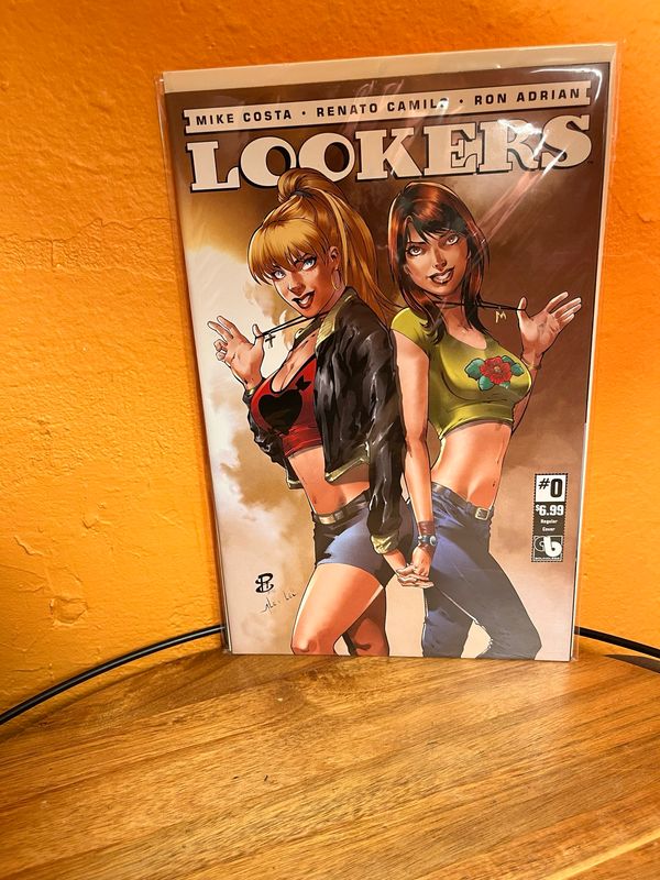 Lookers Comic Issue 0