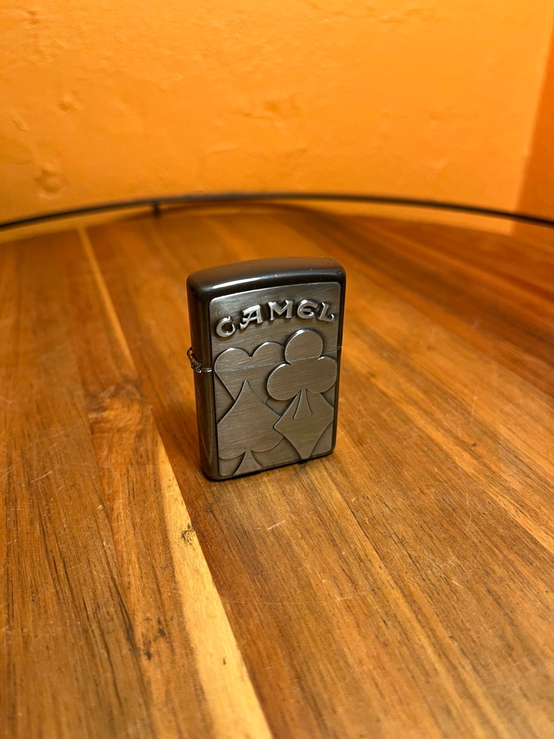1996 Camel Embossed Poker Suits Sealed Unstruck Zippo Lighter