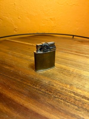 Ronson Sport Brassy Stars Lighter