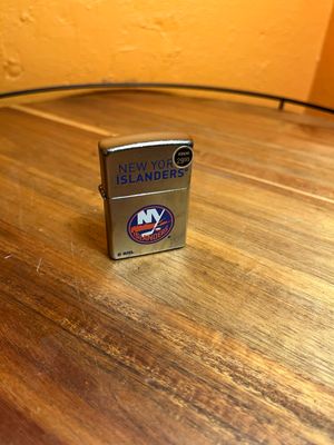 2020 New York Islanders NHL Sealed Unstruck Zippo Lighter