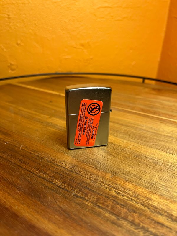 2020 Calgary Flames NHL Sealed Unstruck Zippo Lighter