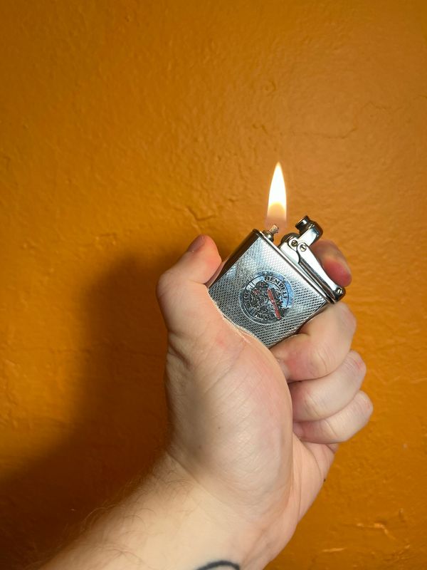 Hempels Skibs Farver Hempaturi West German Lighter