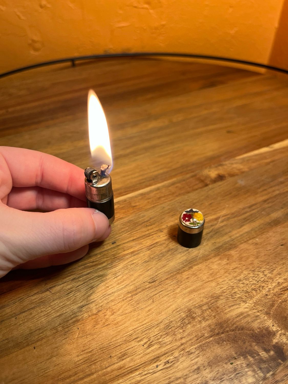 3D Flowers Cap Capsule Lighter
