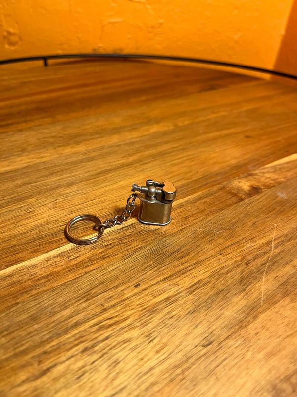 Silver Lift Arm Keychain Lighter