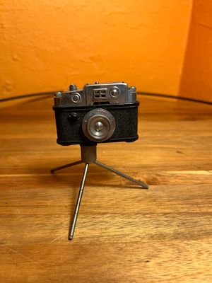Unmarked Camera Table Lighter