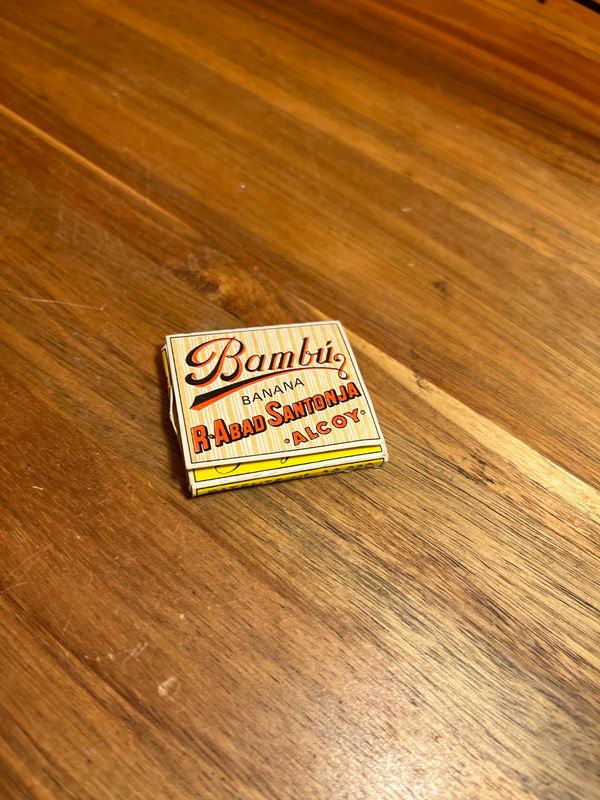 Vintage Bambú Banana Rolling Papers