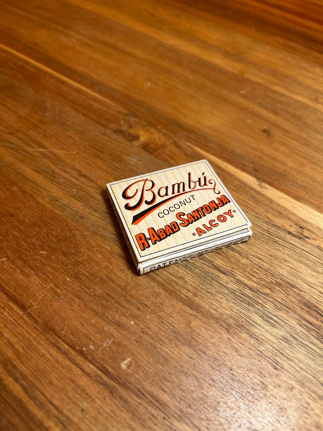 Vintage Bambú Coconut Rolling Papers