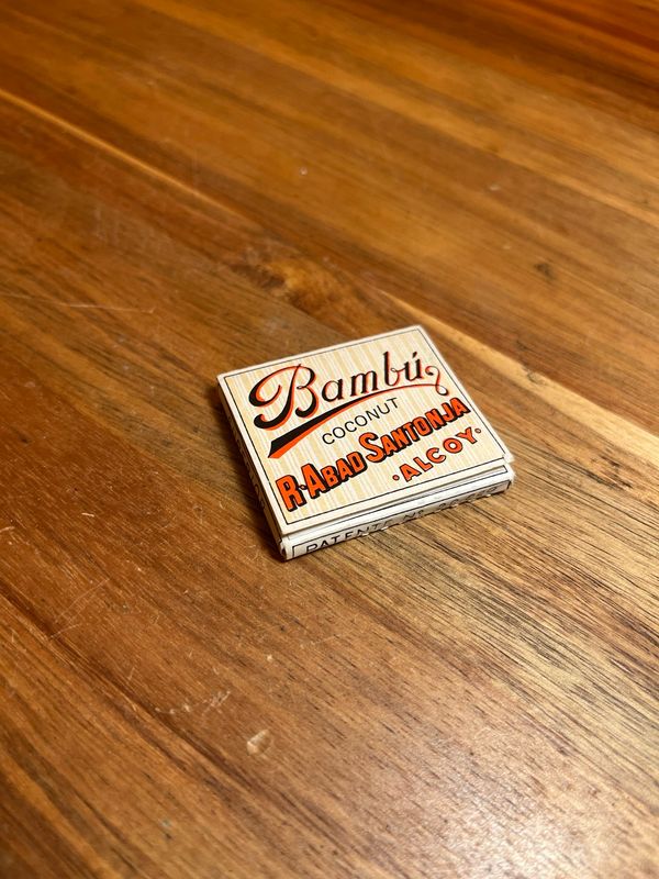 Vintage Bambú Coconut Rolling Papers