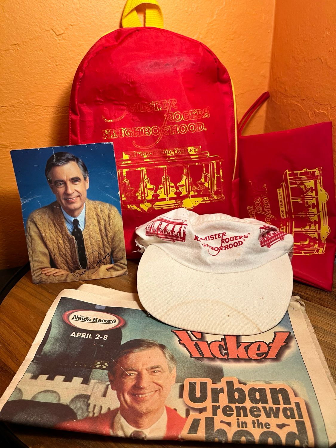 Mister Roger’s’ Neighborhood Collectors Set