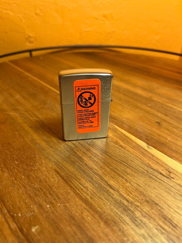 1999 Camel Blue &amp; Yellow Circle Sealed Unstruck Zippo Lighter
