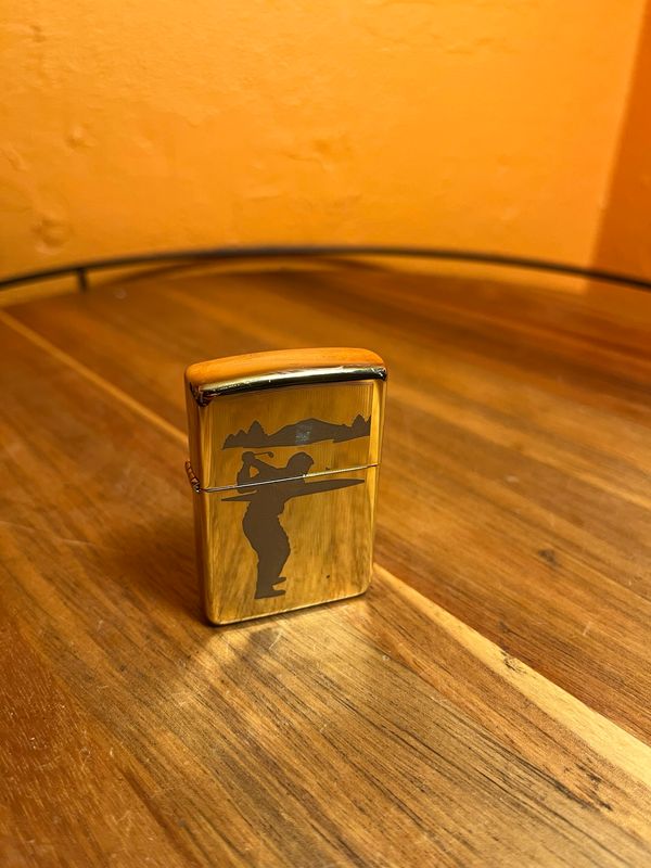1995 Mirrored Golfer Zippo Lighter