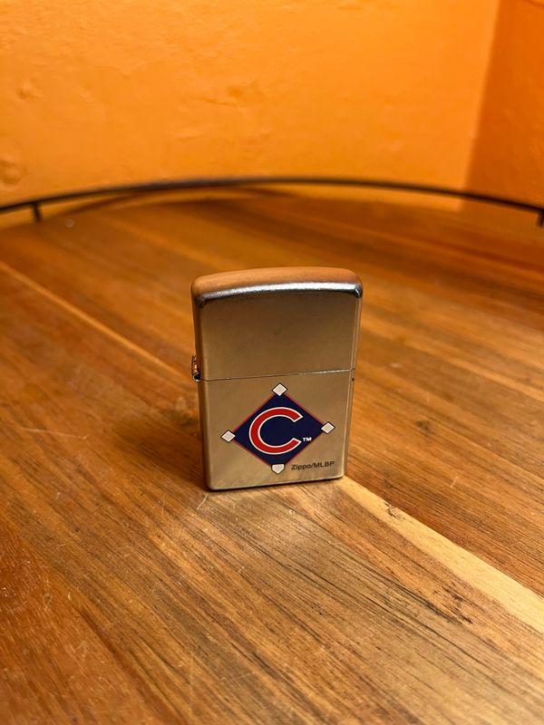 2002 Chicago Cubs MLBP Zippo Lighter