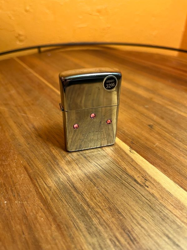 2009 Pink Rhinestone Princess Mirrored Zippo Lighter