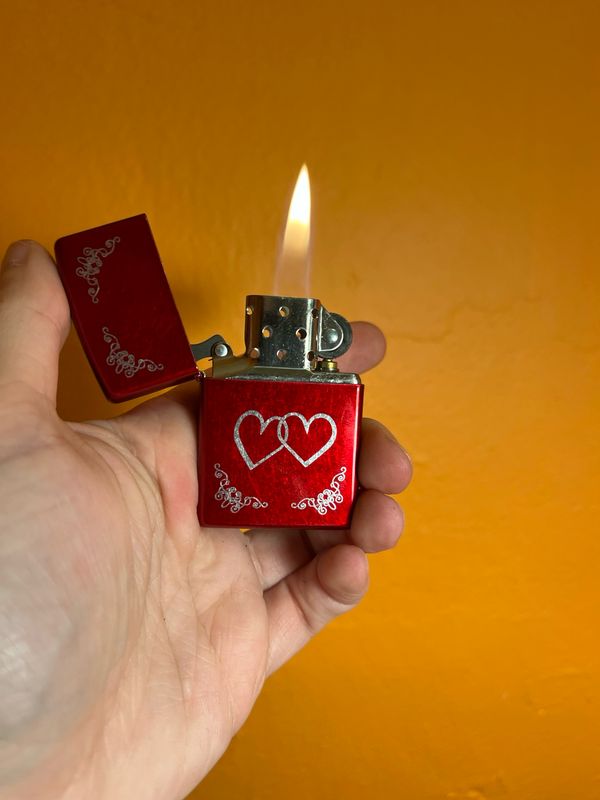 2007 Valentine Hearts Zippo Lighter