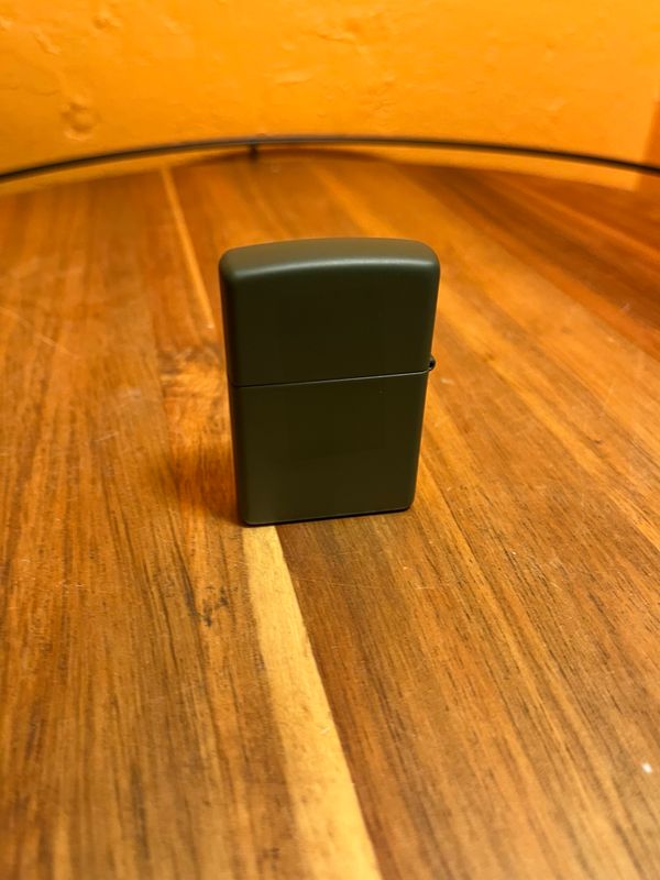 2007 Camel Cash Book Series Unstruck Zippo Lighter