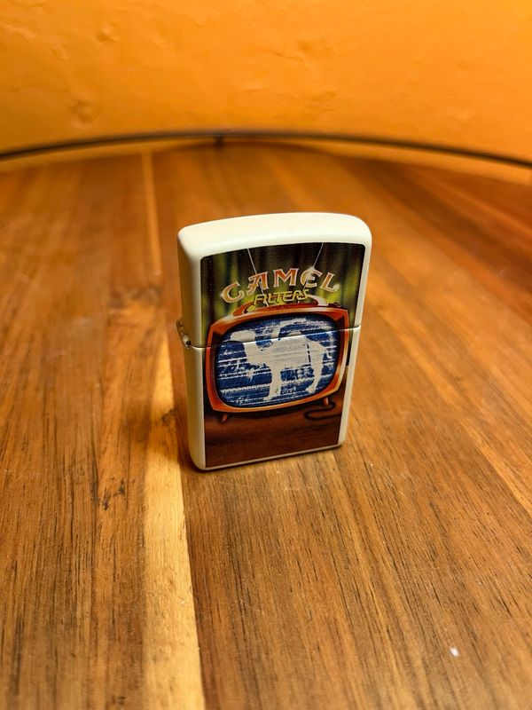 2005 Camel Television Book Series Sealed Unstruck Zippo Lighter