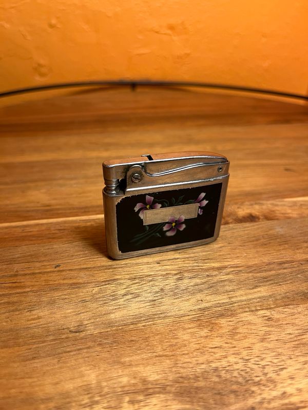 Ronson Adonis Violets Flat Lighter