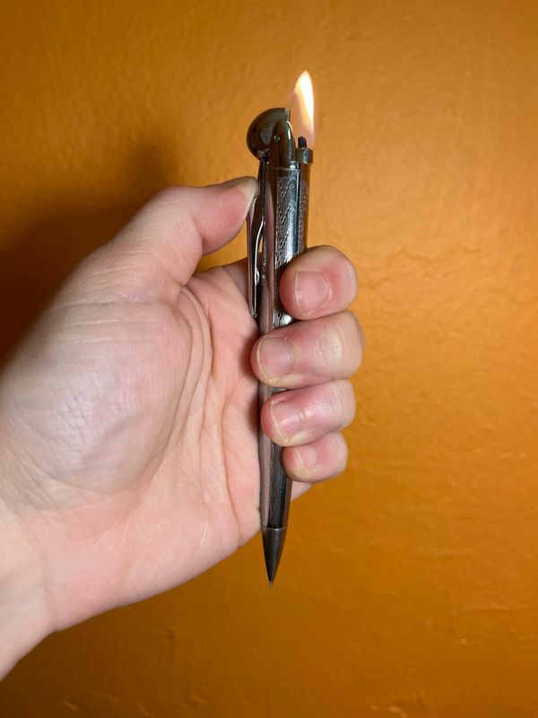 Ronson V Shaped Pattern Penciliter