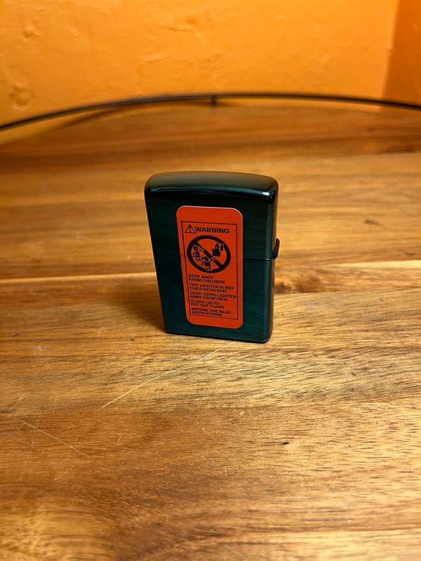 2005 Blue Jeff Gordon NASCAR Sealed Unstruck Zippo Lighter