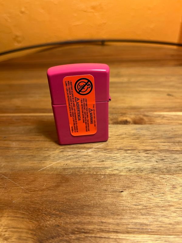 2022 Pink Z Sealed Unstruck Zippo Lighter