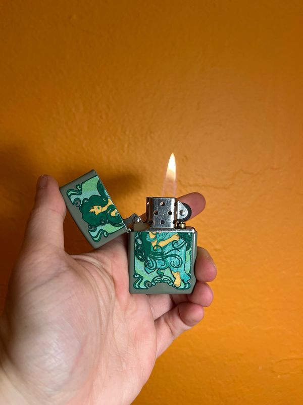 2022 Art Deco Girl Zippo Lighter