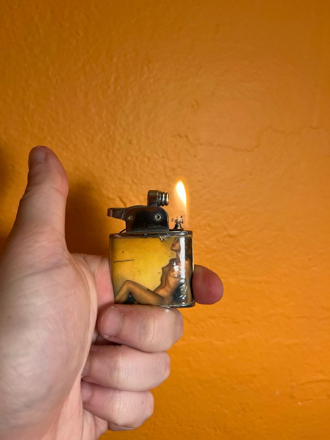 Damaged Pinup Lighter