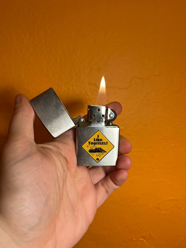 2000 I Like Tourists Australian Crocodile Souvenir Zippo Lighter