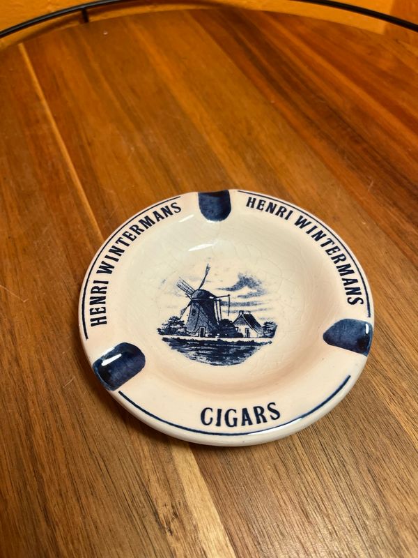 Henri Winterman’s Cigars Delft Holland Ashtray