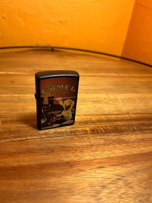 2005 CZ 687 Camel Chess Unstruck Zippo Lighter