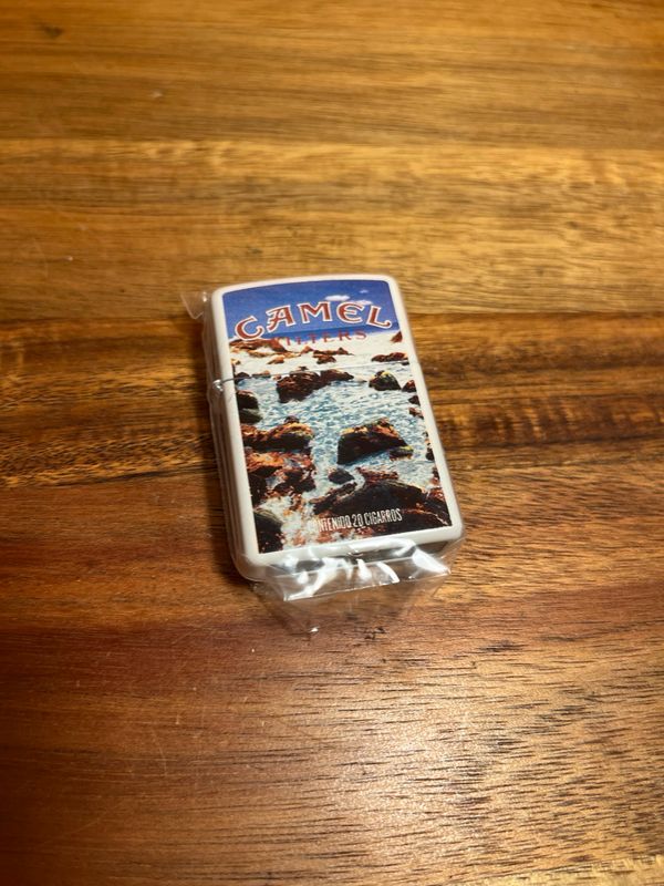 2005 CZ 962 Camel Exotic Landscape Unstruck Zippo Lighter