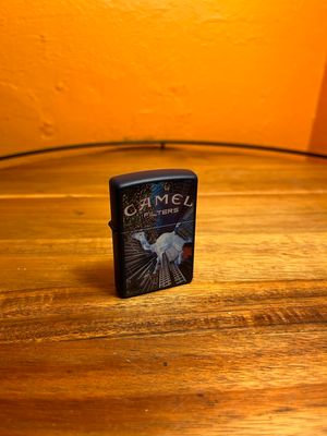2005 CZ 688 Camel Building Unstruck Zippo Lighter