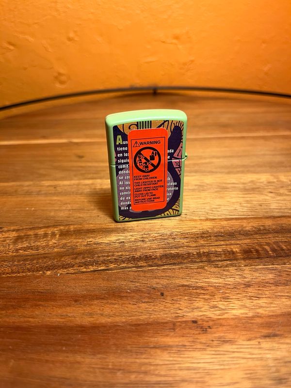 2005 CZ 696 Camel Rock Unstruck Zippo Lighter